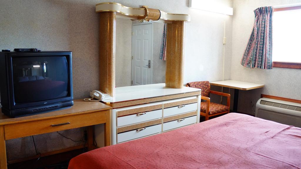 Royale Inn Κάνσας Εξωτερικό φωτογραφία