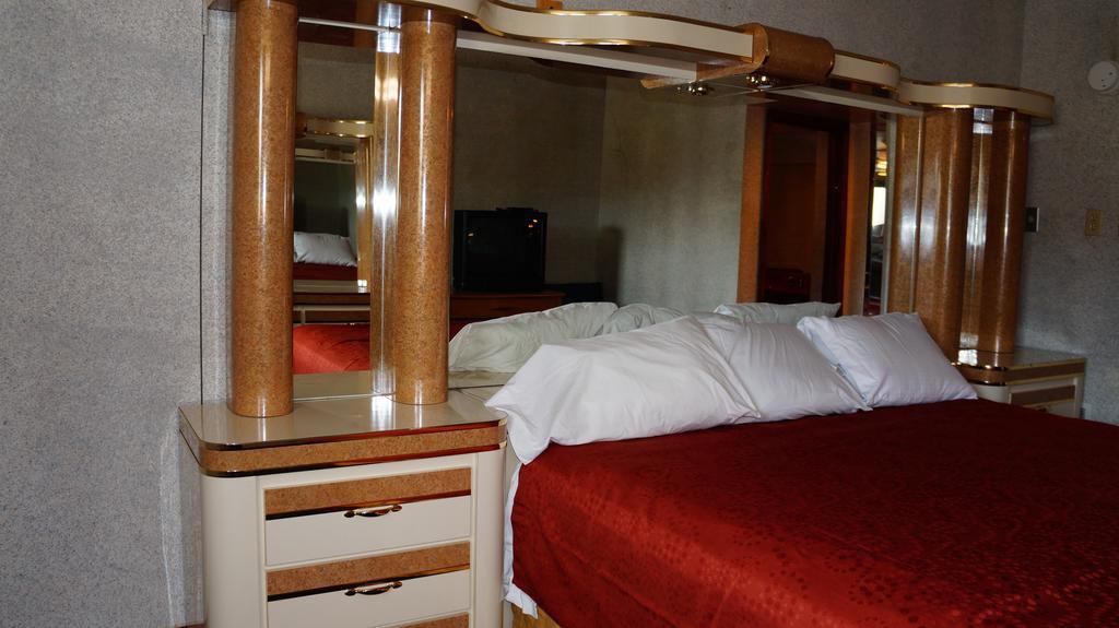 Royale Inn Κάνσας Εξωτερικό φωτογραφία