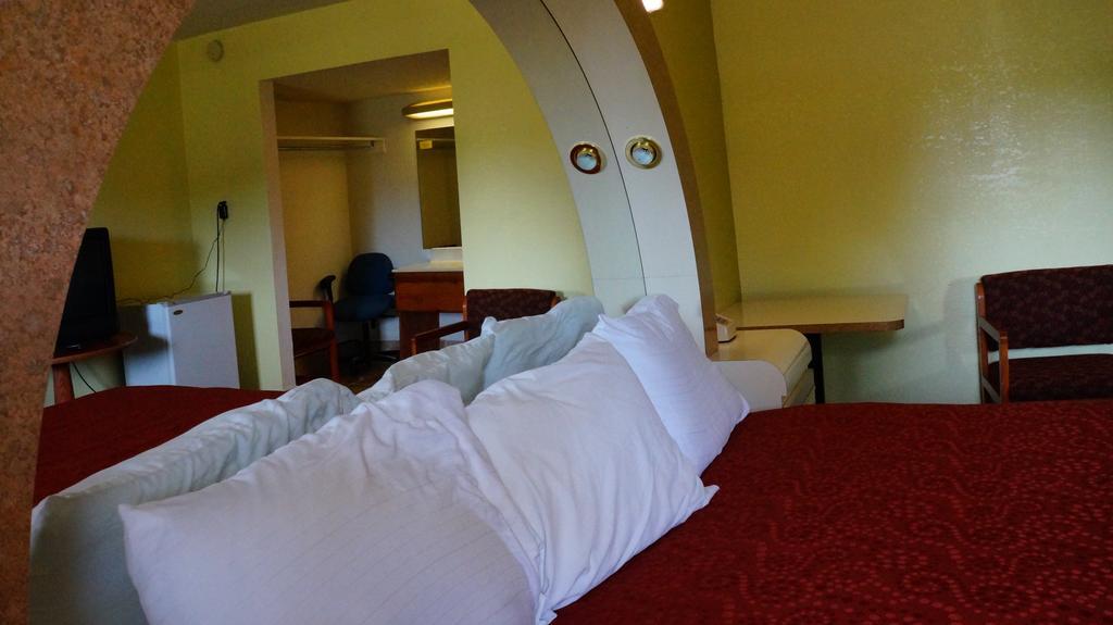 Royale Inn Κάνσας Εξωτερικό φωτογραφία